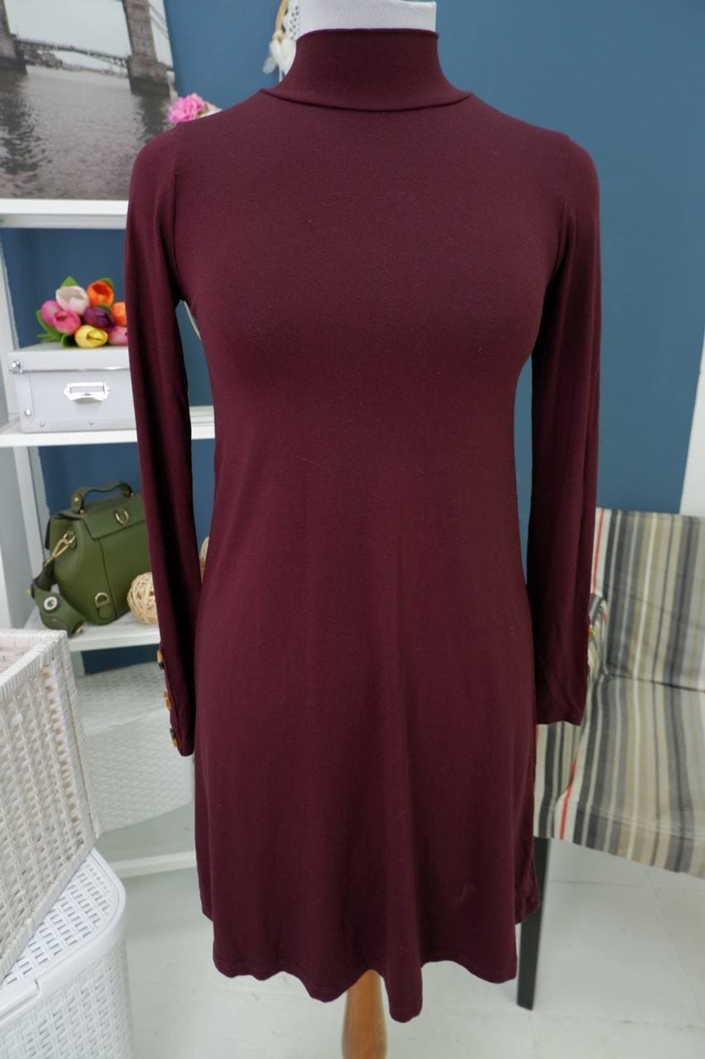 Платье Pull&Bear повседневное 42 размер