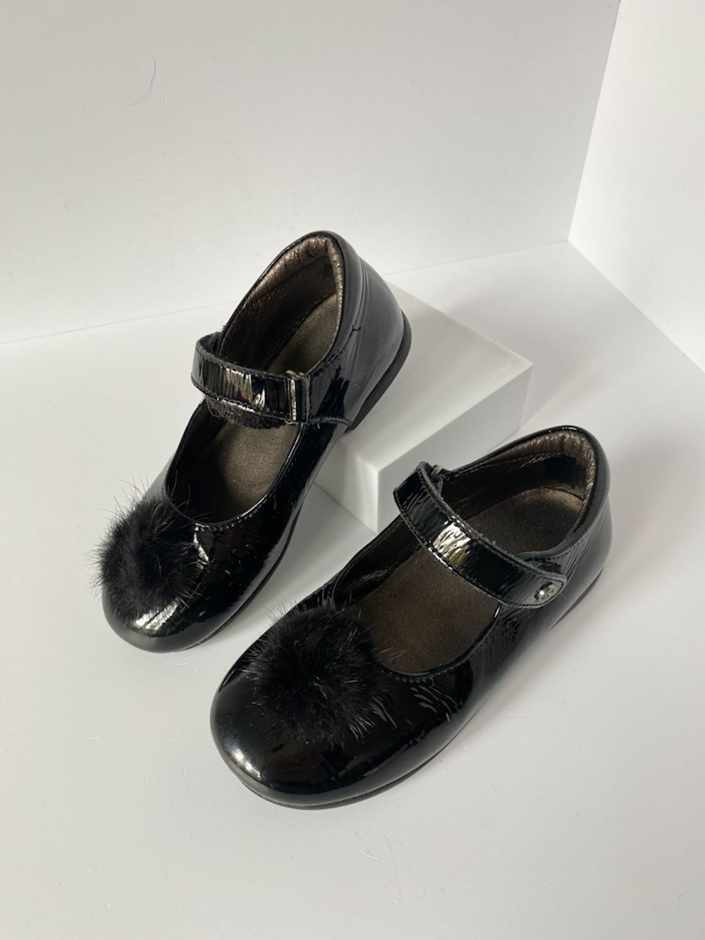 Лаковые туфли Futurino, 25,5