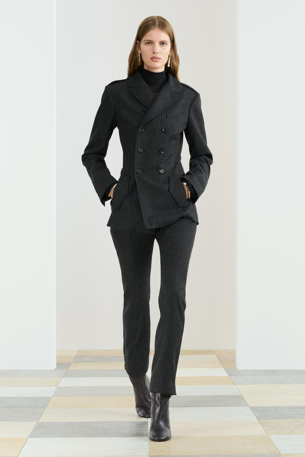 ZARA БЛЕЙЗЕР В МЕЛКУЮ ПОЛОСКУ, ТЕМНО-СЕРЫЙ