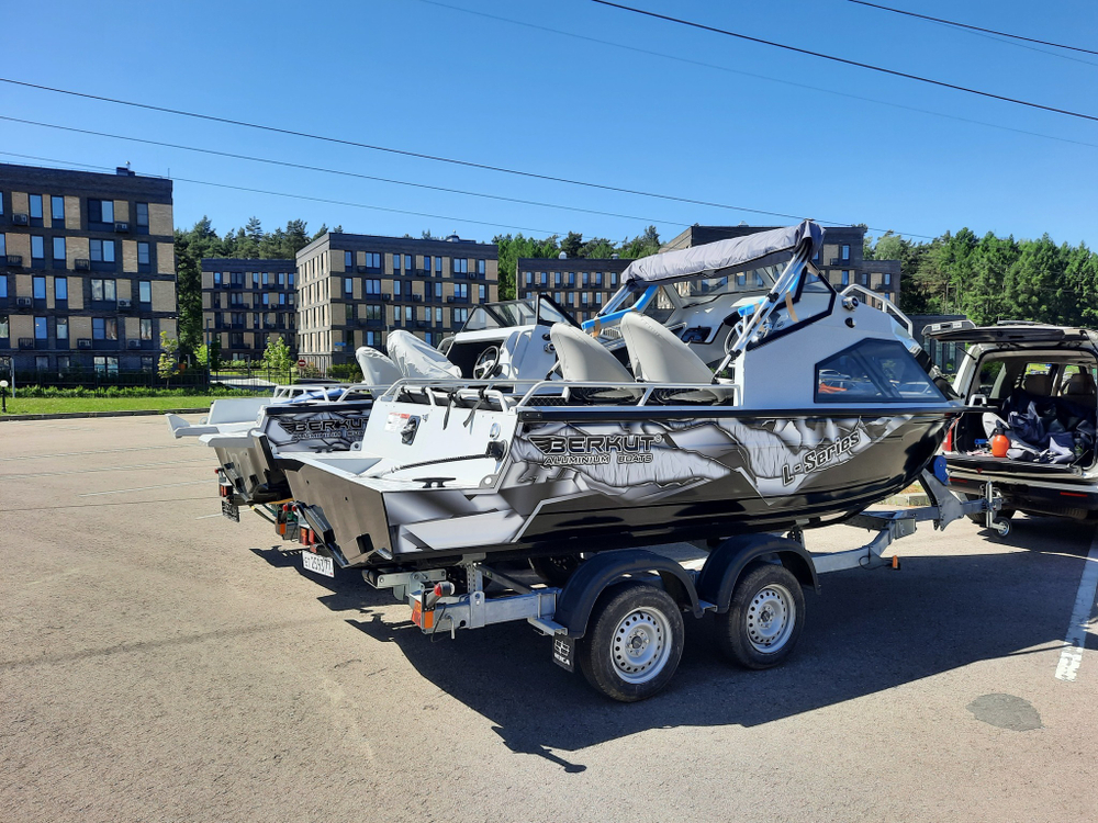 Лодка BERKUT L-HT PRO