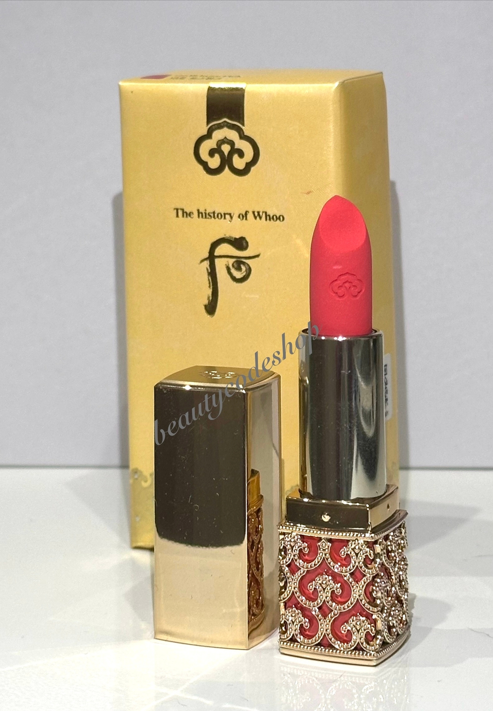 Губная помада полуматовая THE HISTORY OF WHOO VELVET LIP ROUGE # 24