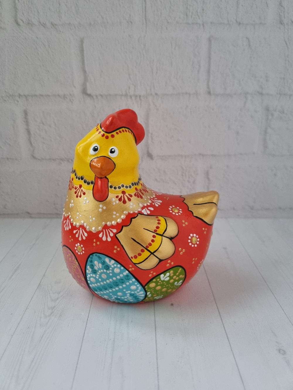 Курочка пасхальеая, фигурка из фарфора