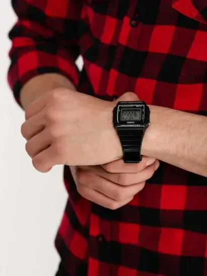 Наручные часы Casio W-215H-1AVDF