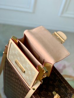 Louis Vuitton Mini Dauphine
