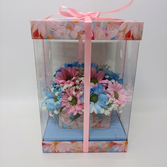 Светящийся букет хризантем в подарочной коробке Для тебя