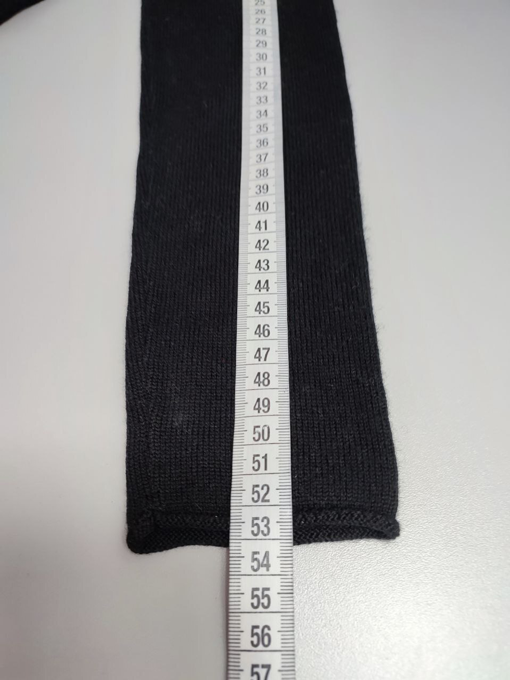 Джемпер черный с капюшоном 42-44 размер