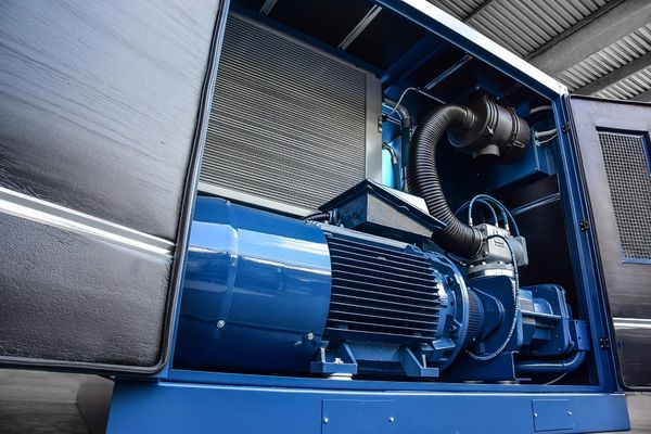 Тренды в компрессорном оборудовании: как энергоэффективность, малошумность и IoT меняют производство в 2025-2026 гг.