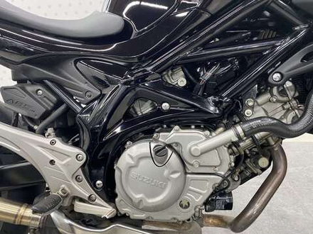 Suzuki Gladius SFV400 , 2014