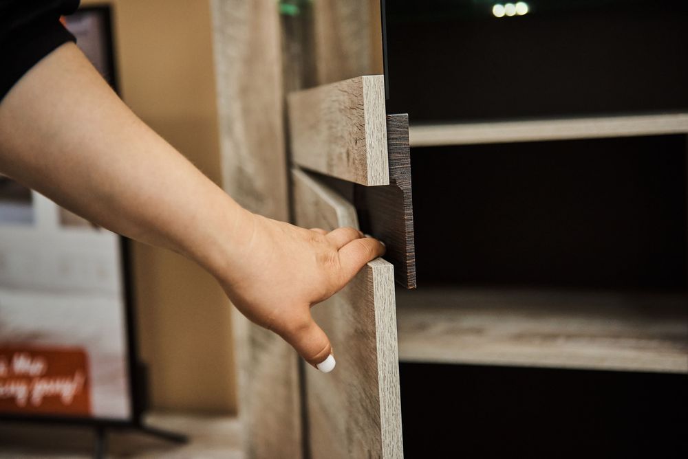 Коллекция Хилтон Витрина малая 2х ст. (440) Дуб юкон/Гранж (набор)