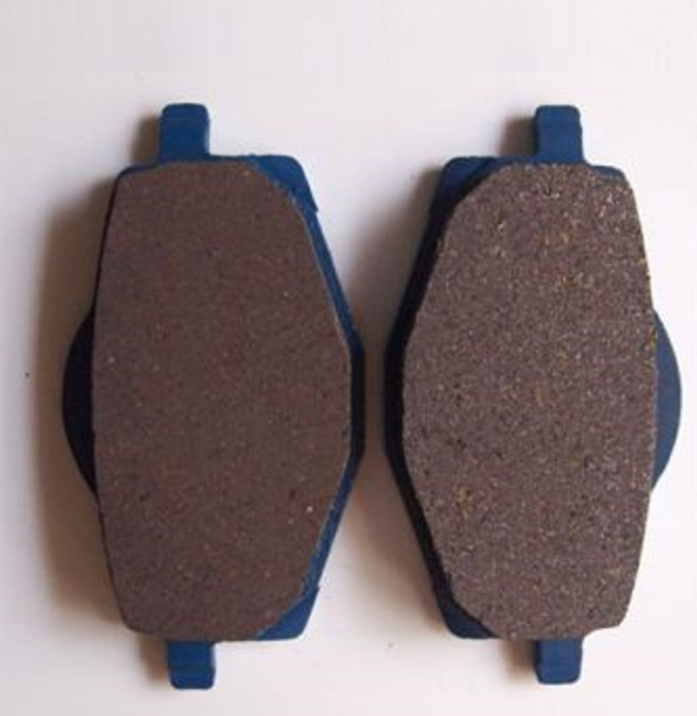 Передние тормозные колодки для мотоцикла Yamaha YBR125 арт. MCB812