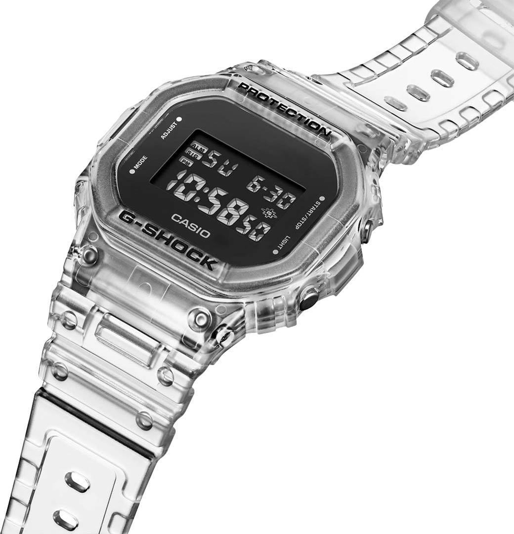 Японские наручные часы Casio G-SHOCK DW-5600SKE-7ER