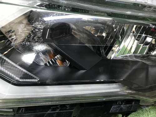 Фара левая Nissan X-Trail T32 (2017-2022) галоген