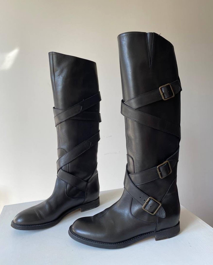 Кожаные сапоги Manolo Blahnik, 37