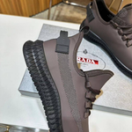 Кроссовки Prada