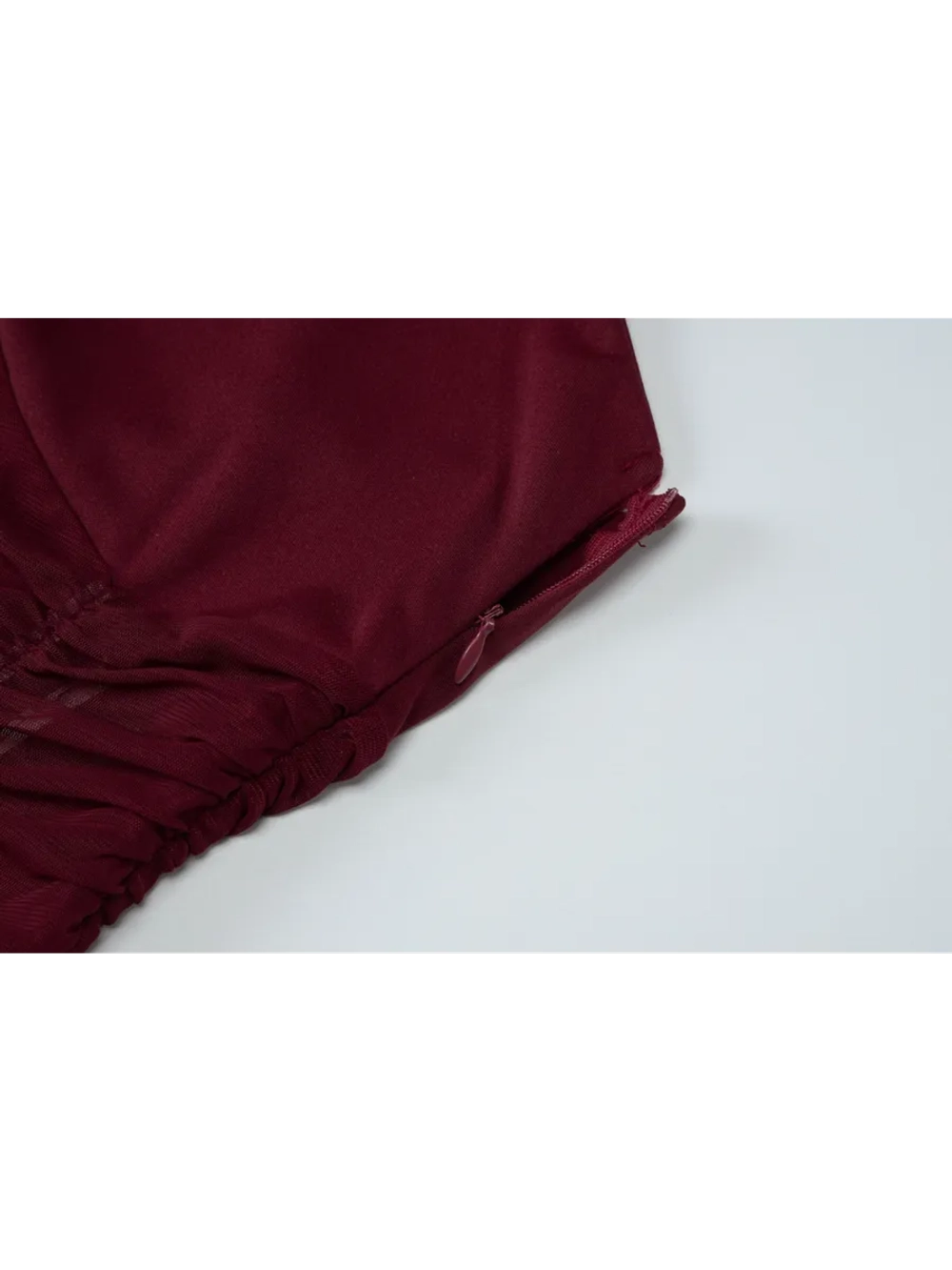 Платье мини с сеткой