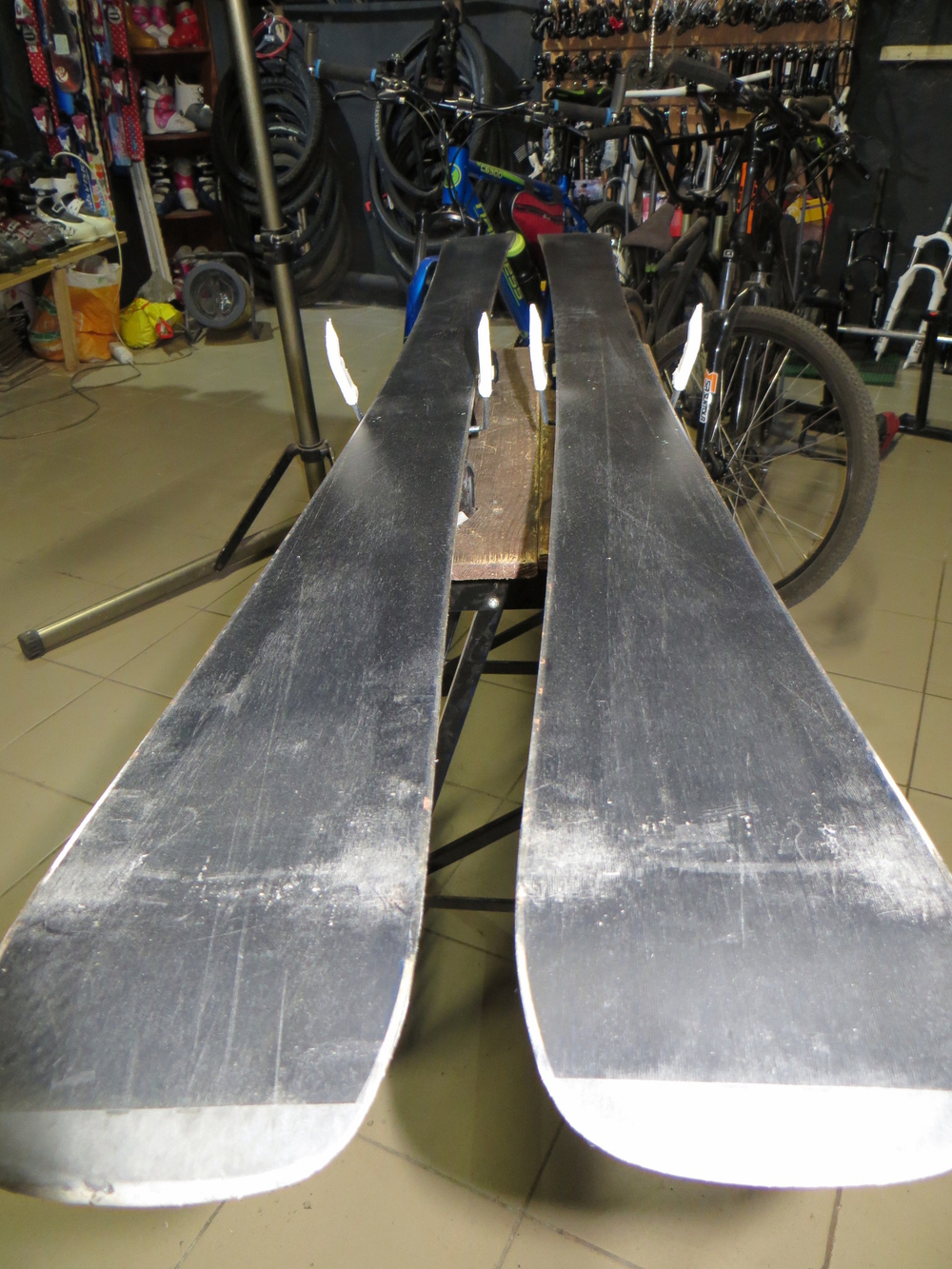 Горные лыжи Salomon Enduro LXR 750 размер 176 см