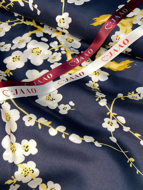 Сатин «Сакура на синем»