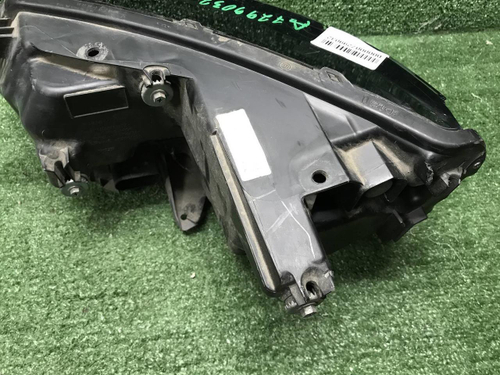 Битая Фара правая Geely Coolray (2019-2023) LED