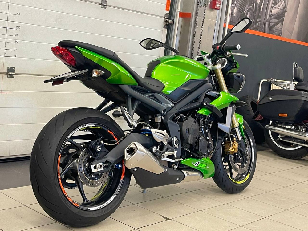 Triumph Street Triple 675 ABS (2013)