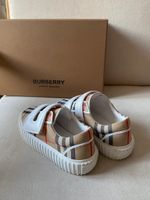 Слипоны Burberry