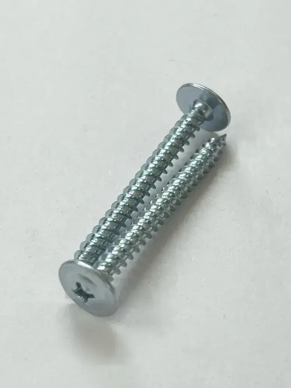 Саморезы с прессшайбой, острые, оцинкованные, с частой резьбой (по дереву и металлу) 4.2х41 мм (1 кг)