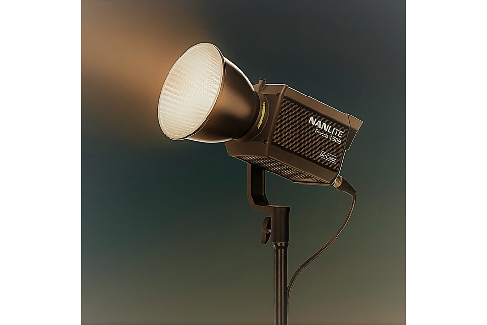 Осветитель светодиодный Nanlite Forza 150B Bicolor LED