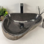 Раковина из речного камня RS-65468 57*43*15 0857