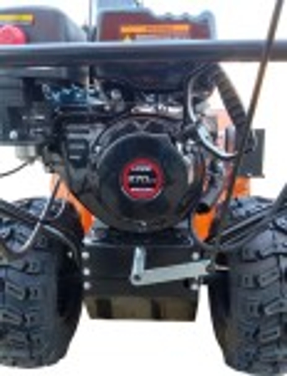 Снегоуборочная машина TOR ST-710 бензиновая с электростартером 1032726