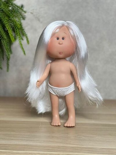 Кукла Nines виниловая 30см MIA без одежды (3000W27)