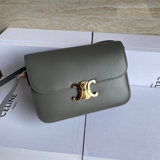 Celine Triomphe Bag 22 cm