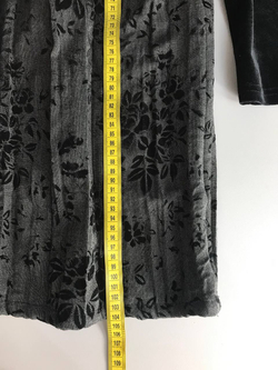 Платье Glance бархатное, визуально на 42 размер