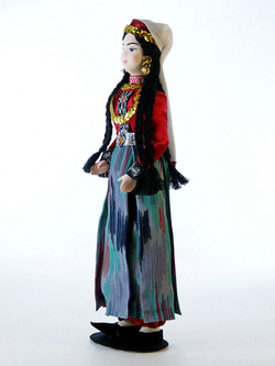 Кукла коллекционная крымская татарка