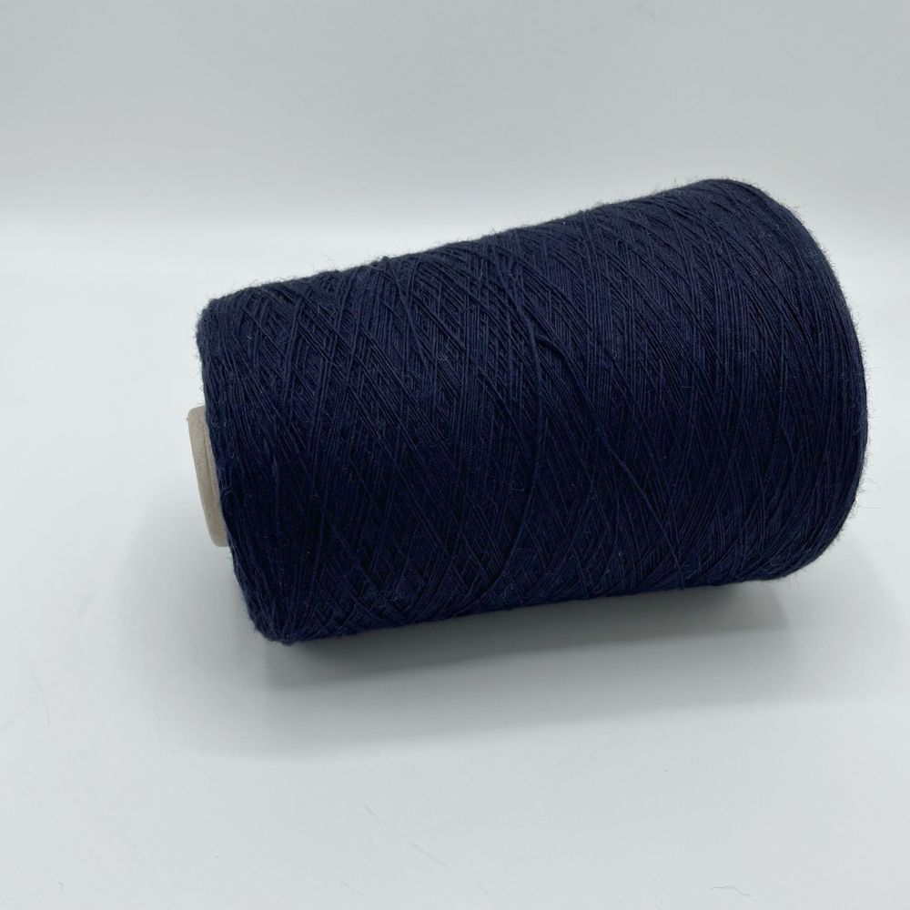 Бобинная пряжа (300 г) Mille Fili S.P.A. 30% меринос 5% кашемир 30% вискоза 35% полиамид