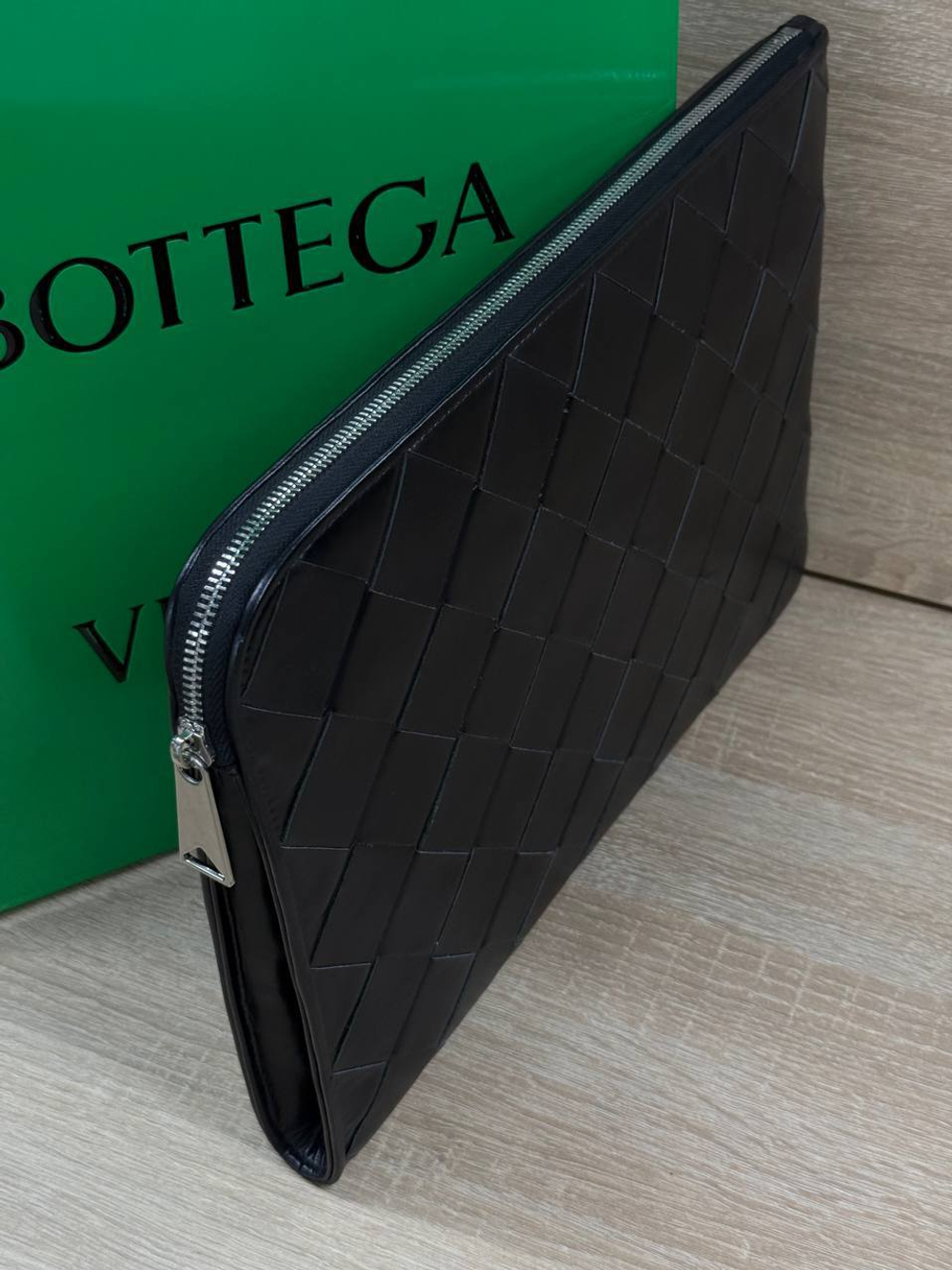 Папка Bottega Veneta