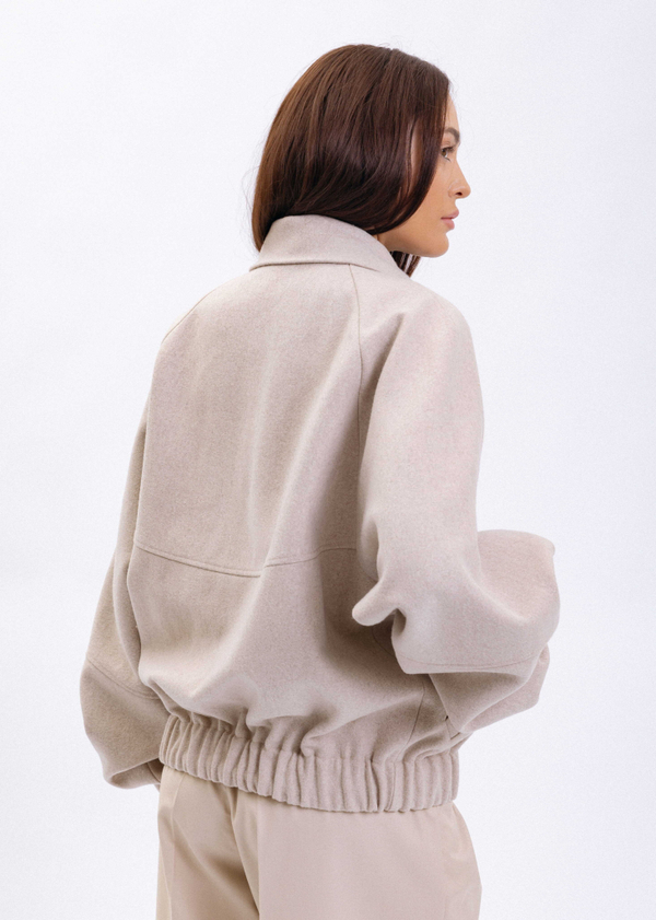 Бомбер из шерсти