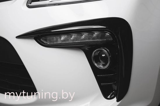 Серпы на передний бампер для Kia Rio IV