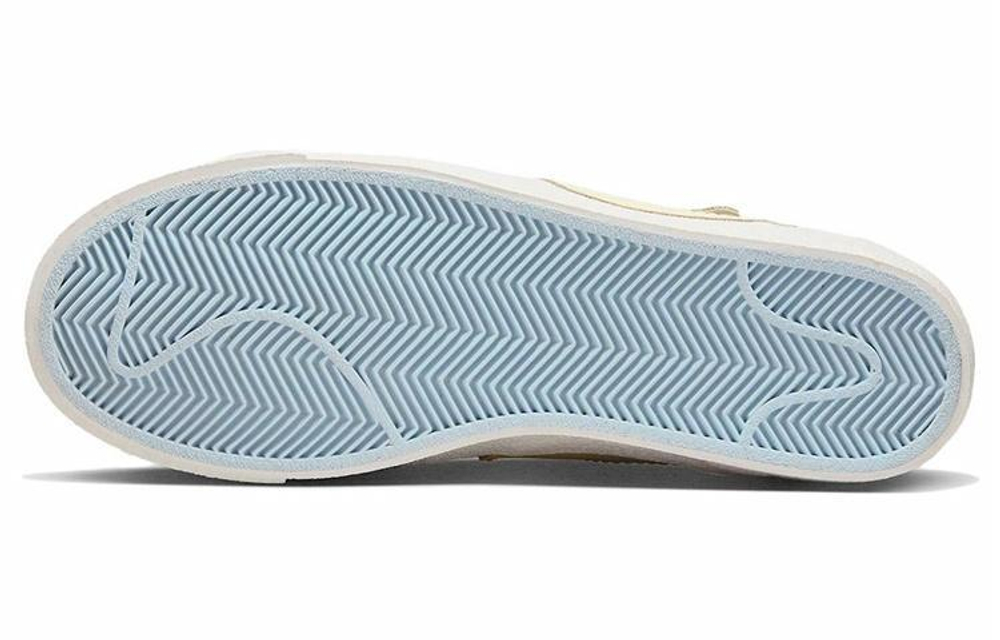 Кроссовки Nike Blazer Low '77 (Женская размерная сетка)