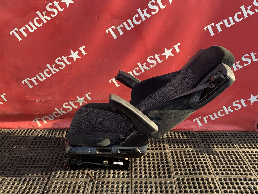 Сиденье водительское пневматическое 2020г