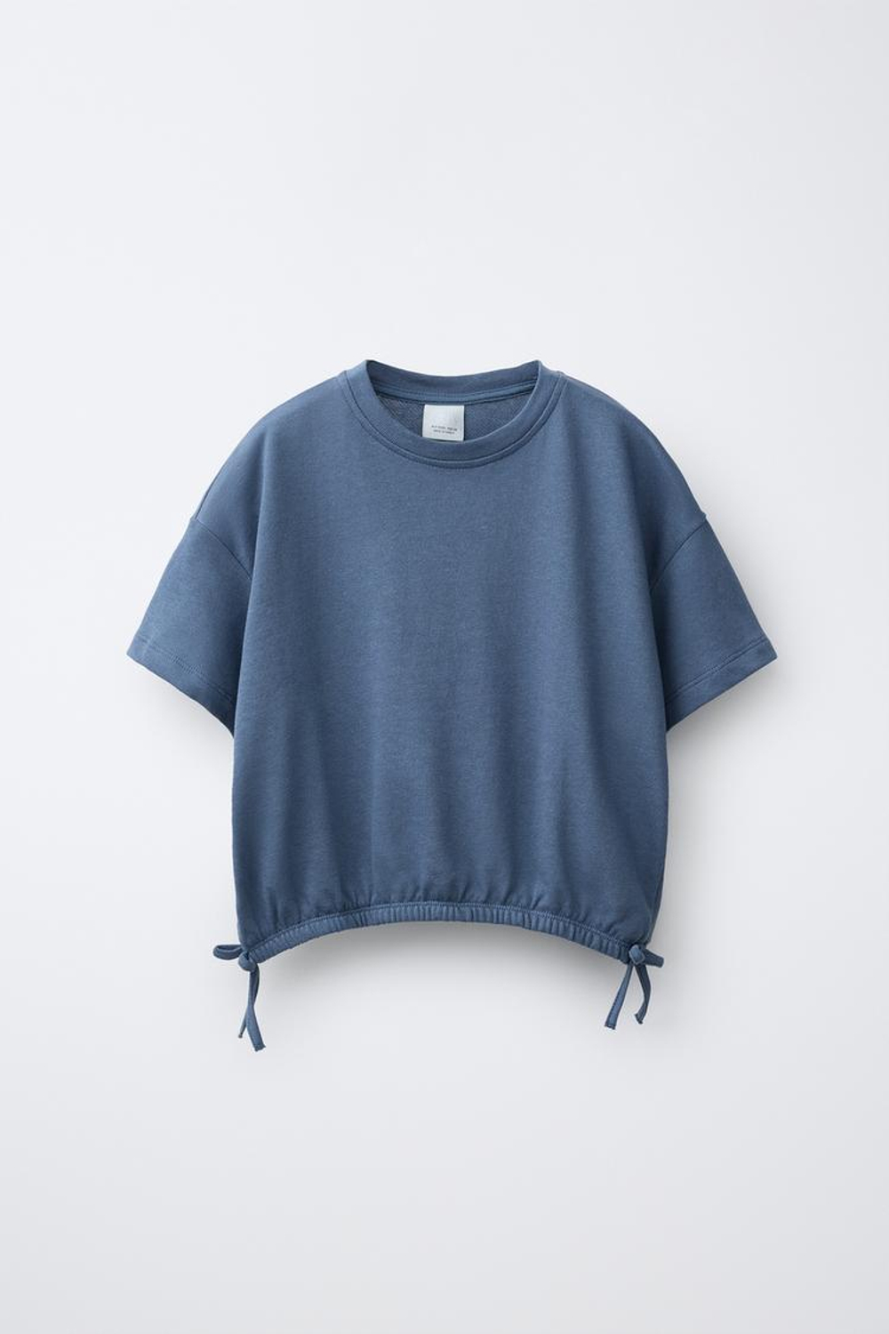 ZARA КОМПЛЕКТ ИЗ ФУТБОЛКИ С ЗАВЯЗКАМИ И БРЮК-ДЖОГГЕ, ВЫЦВЕТШИЙ СИНИЙРОВ