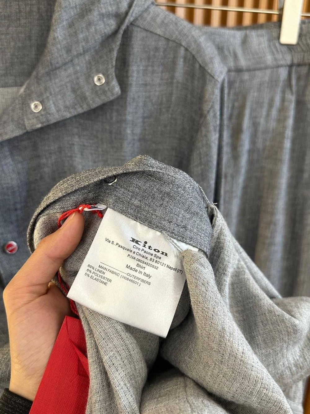 Льняной костюм Kiton