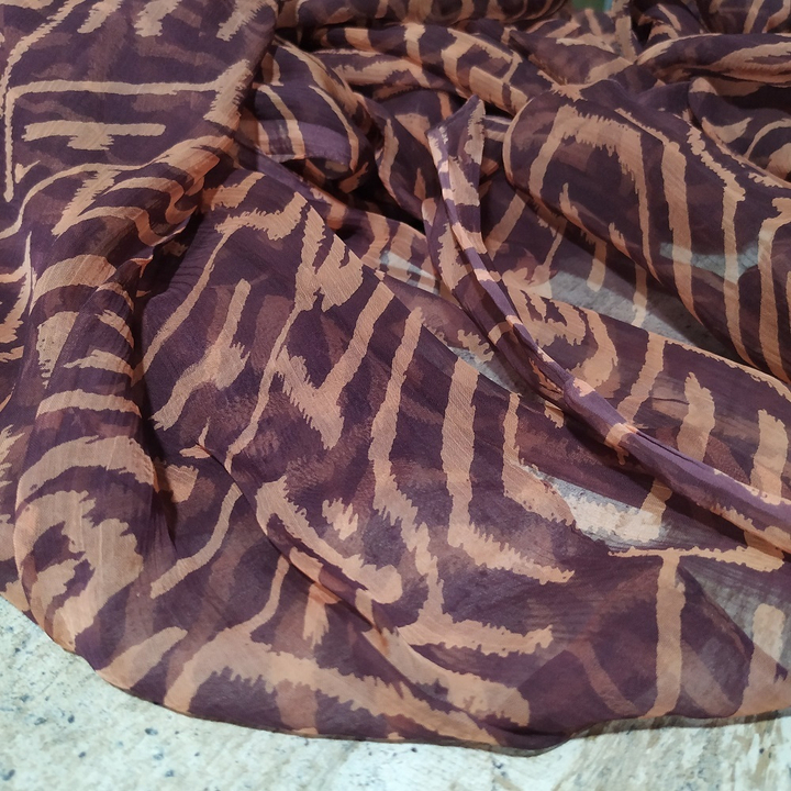 Палантин-парео Вискоза 100% (шифон) цвет сливовый с оранжевым орнаментом размер 110x165 см.