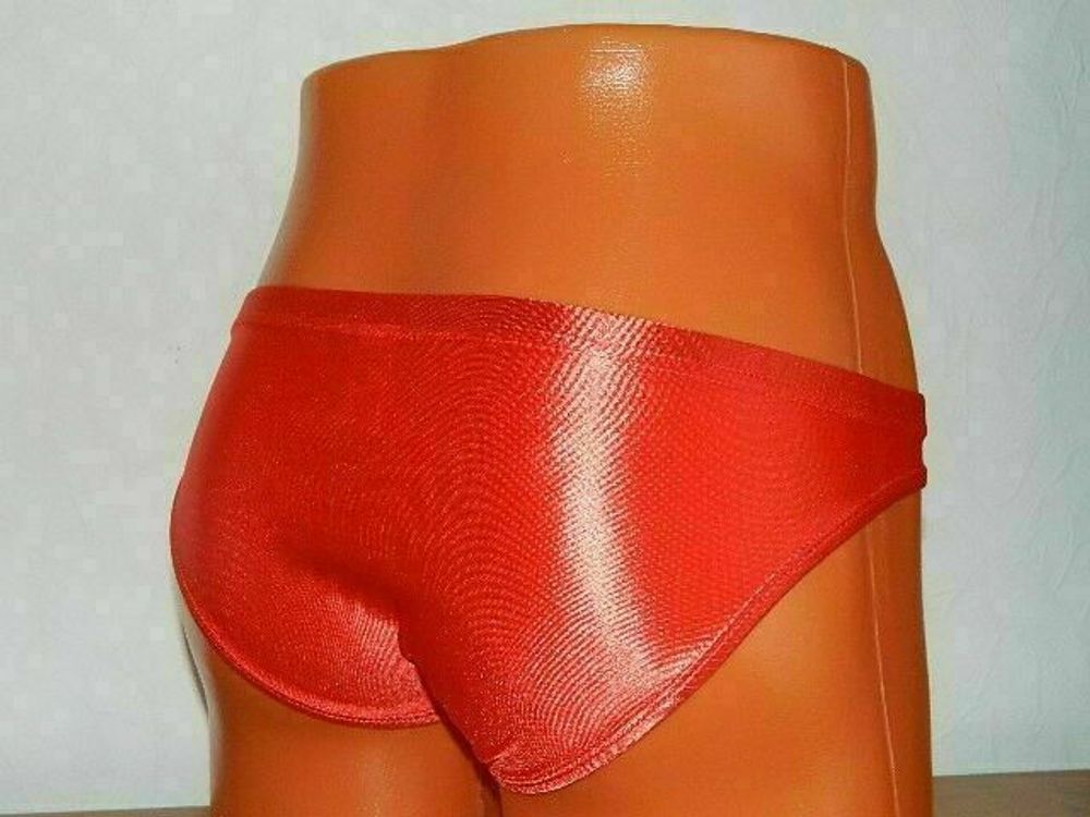 Мужские трусы брифы красные Superbody Friday Brief Red