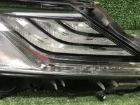 Битая Фара правая Toyota Camry xv70 (20-нв) LED