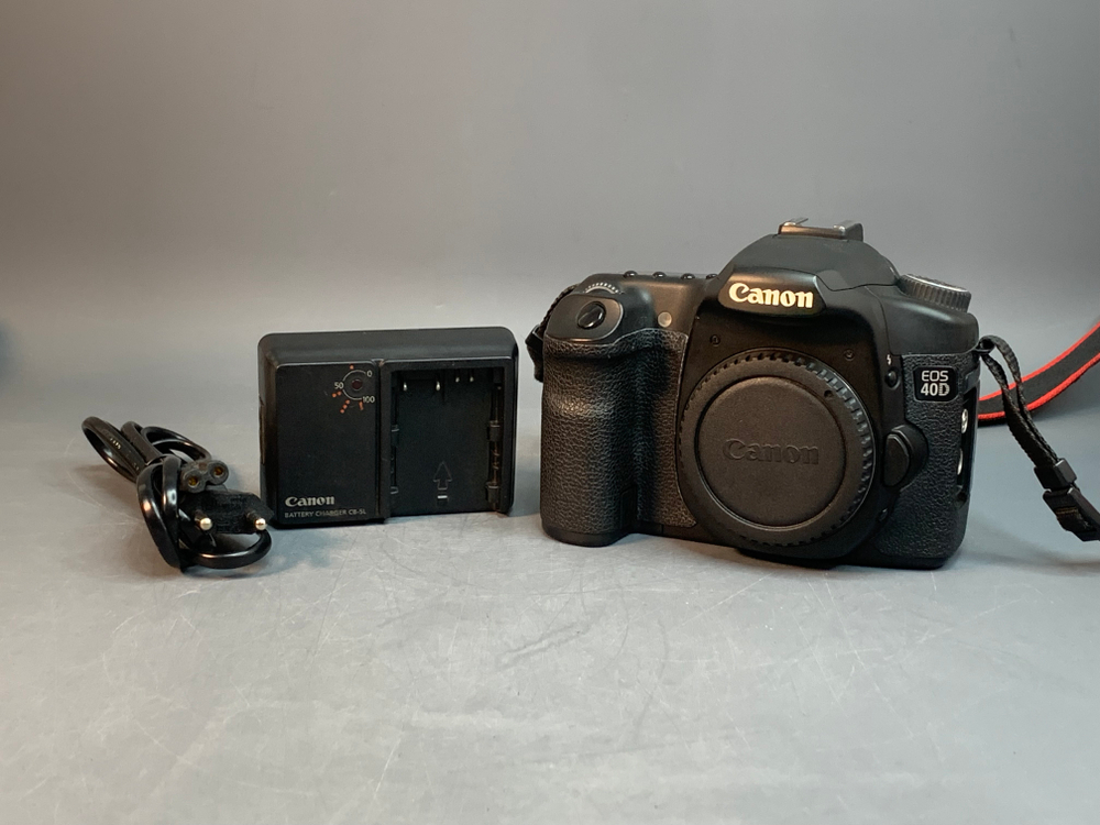 Canon EOS 40D 26.000 кадров
