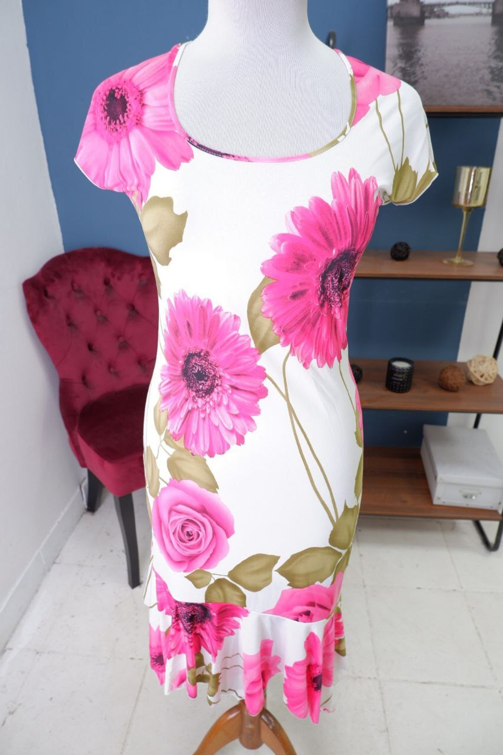 Платье с цветами 44-46 размер