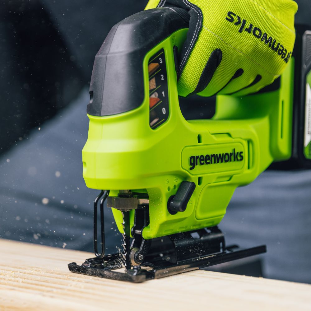 Лобзик акк. Greenworks GD24JS90, 24V, б/щет, 90 мм,0-3000/мин,4 ст.маятник,LED,1х4Ач,ЗУ,кор (3601707CUB)