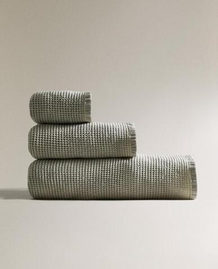 ZARA HOME БАННОЕ ПОЛОТЕНЦЕ С ВАФЕЛЬНЫМ УЗОРОМ, ЗЕЛЕНЫЙ
