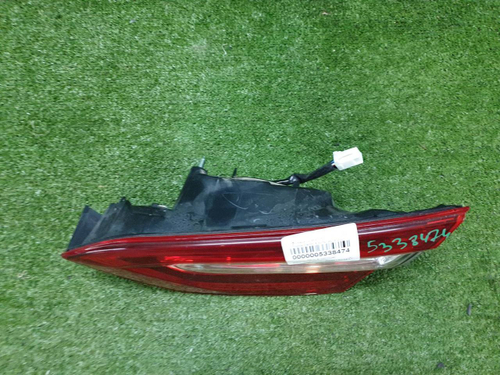 Фонарь правый внутр. Toyota Camry 8 XV70 17-нв LED