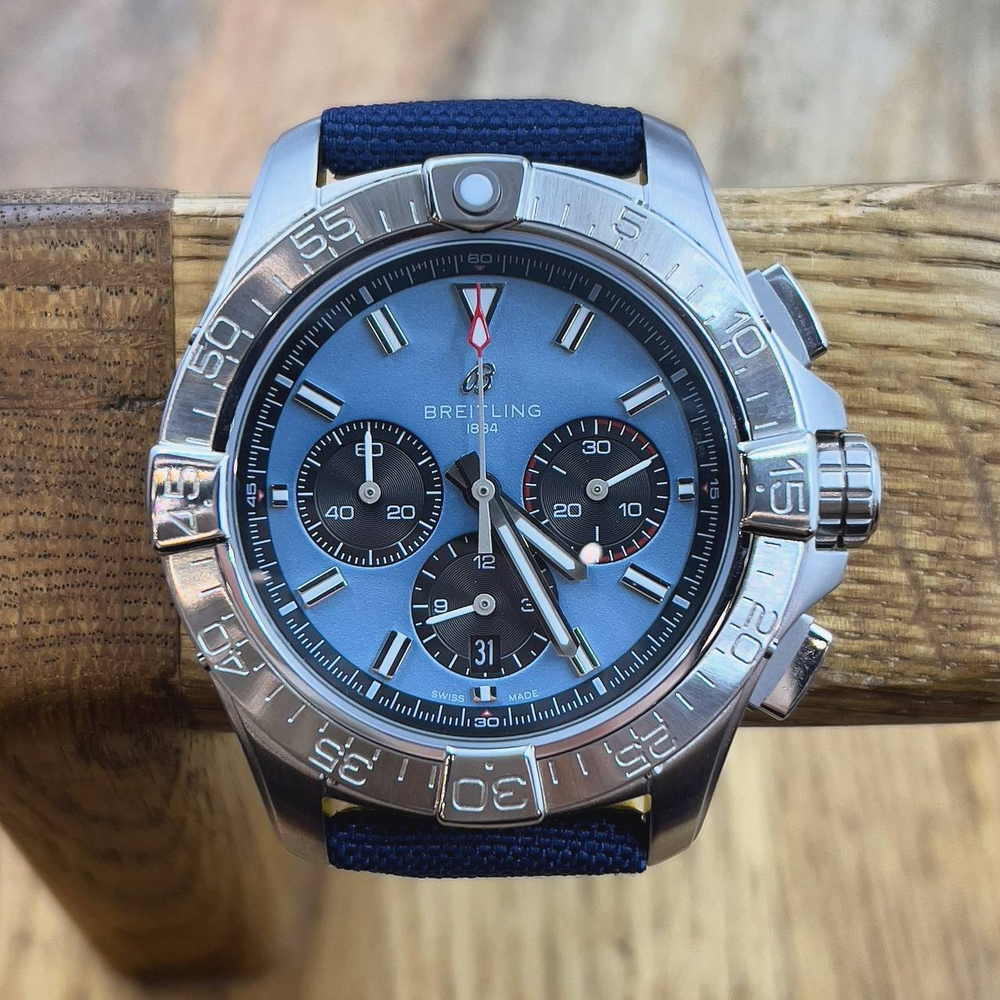 Часы Breitling
