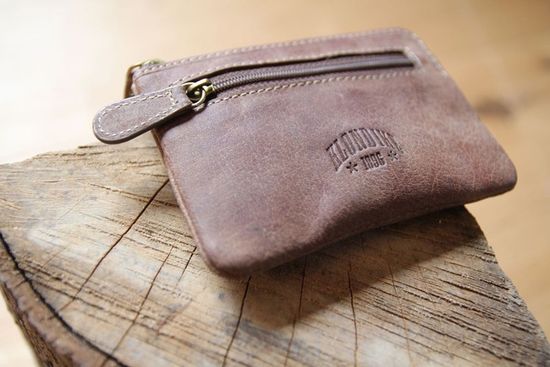 Ключница KLONDIKE «Tom», натуральная кожа в светло-коричневом цвете, 11 х 7,5 см